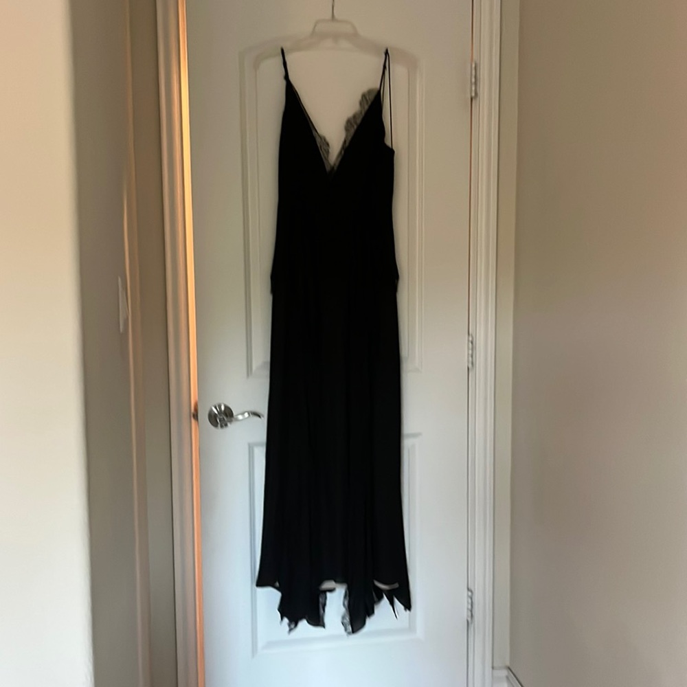 Haute Hippie Ruffled Waterfall Deep V-Neck Silk Evening Gown w/ Lace 2 petite